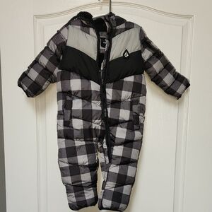 Volcom Black and Gray Outerwear